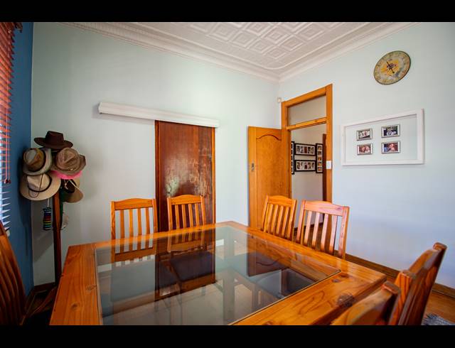3 BEDROOM HOUSE FOR SALE IN KENSINGTON